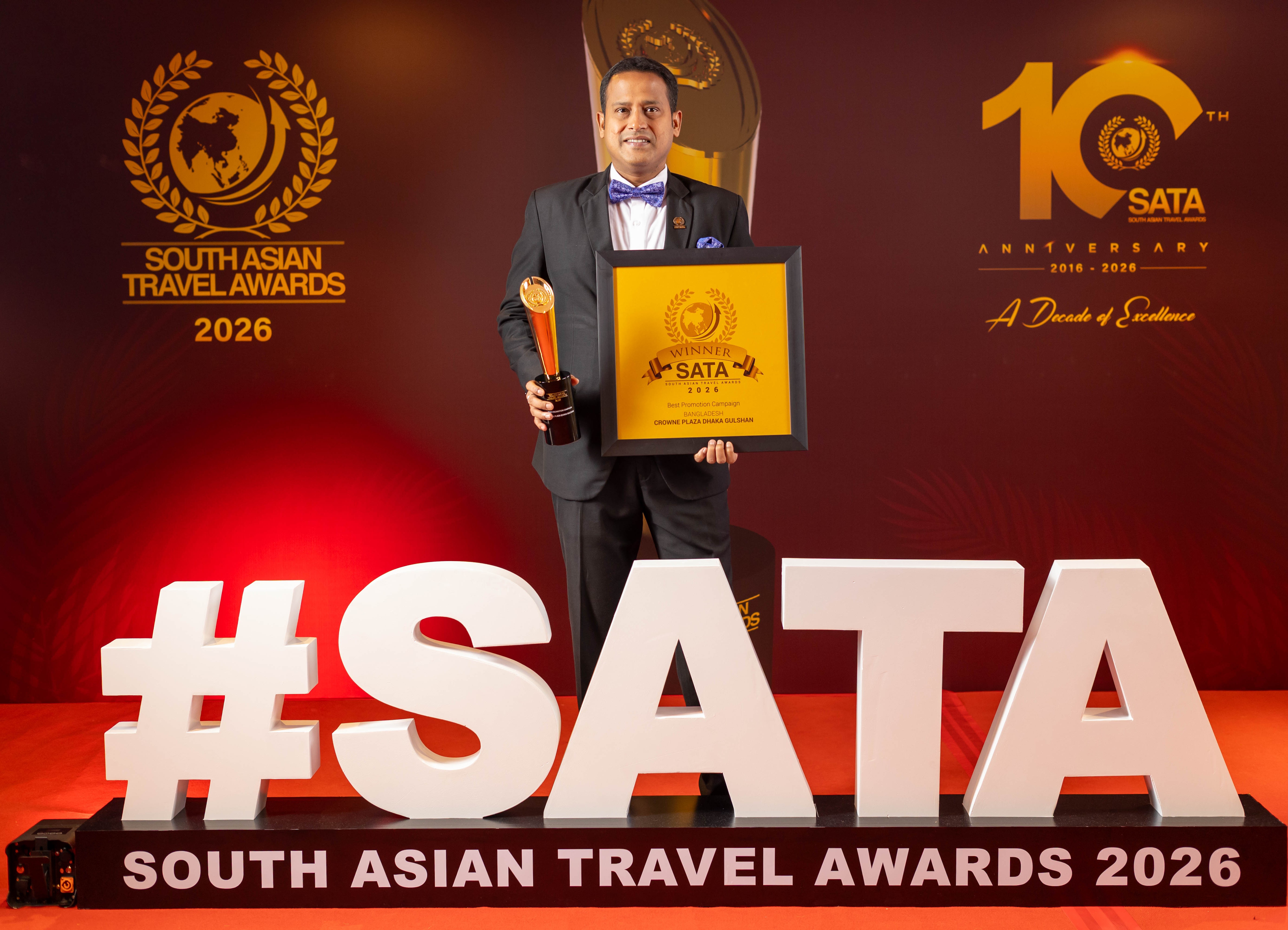 Crowne Plaza Dhaka Gulshan wins gold at South Asian Travel Awards