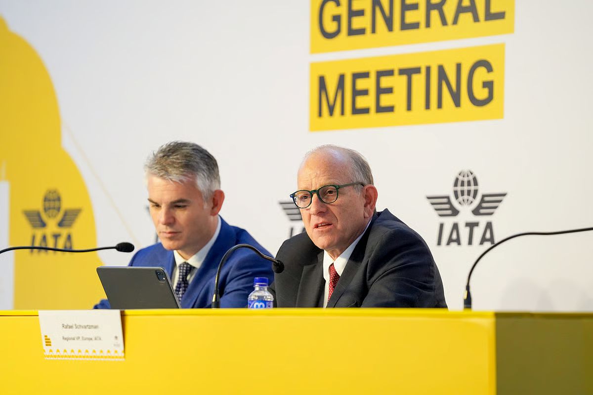 European airport queues may worsen this summer, warns IATA over EES system
