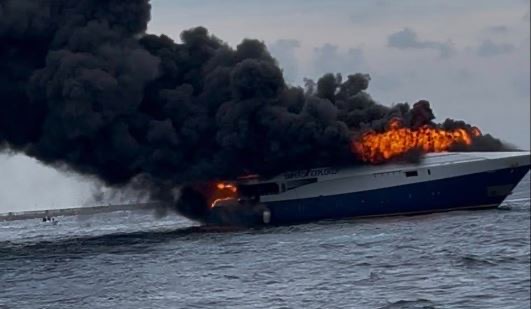 Maldives liveaboard Emperor Explorer destroyed in fire, all onboard safe