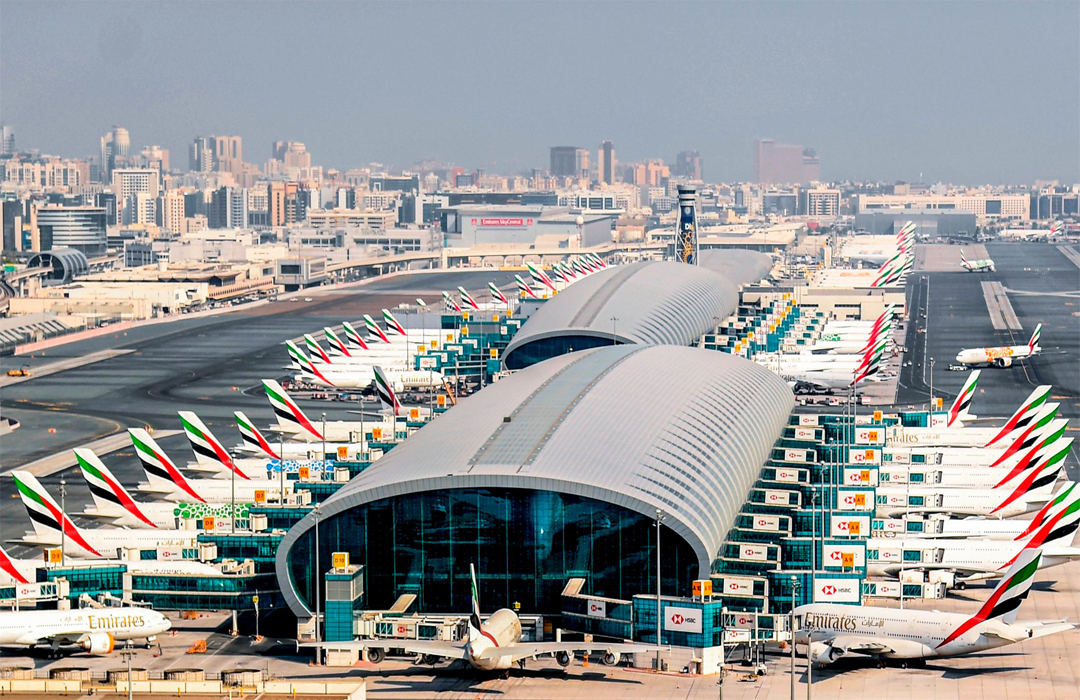 Did Dubai airports confirm partial flight resumption after disruption?