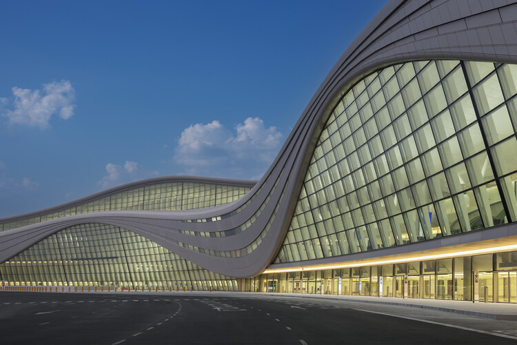 Abu Dhabi's Zayed International Airport sees over 93,000 daily passengers 