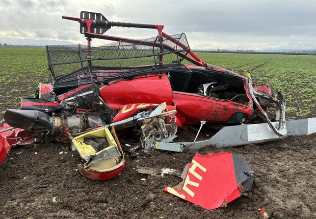 3 dead as two helicopters collide midair in Oregon, USA