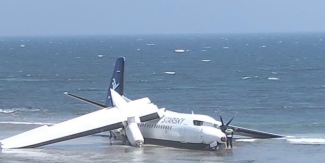 Passenger plane crashes at Mogadishu airport after takeoff; All on board survive