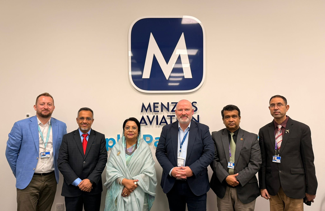 Bangladesh civil aviation minister visits Heathrow operations hub in UK