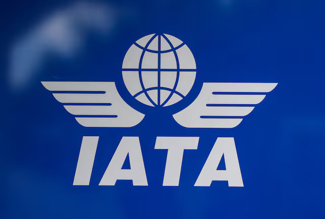 IATA: Many airlines hit hard by jet fuel price swings, not all can hedge