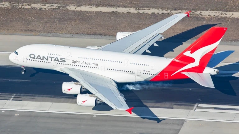 Qantas Sydney to Dallas flight with A380 makes U-turn after 3-hours