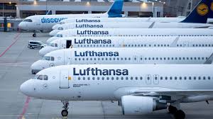 Lufthansa warns of hefty fuel cost hit, preparing for shortages
