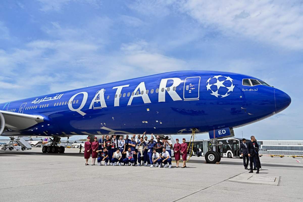 Qatar Airways flies PSG champions home