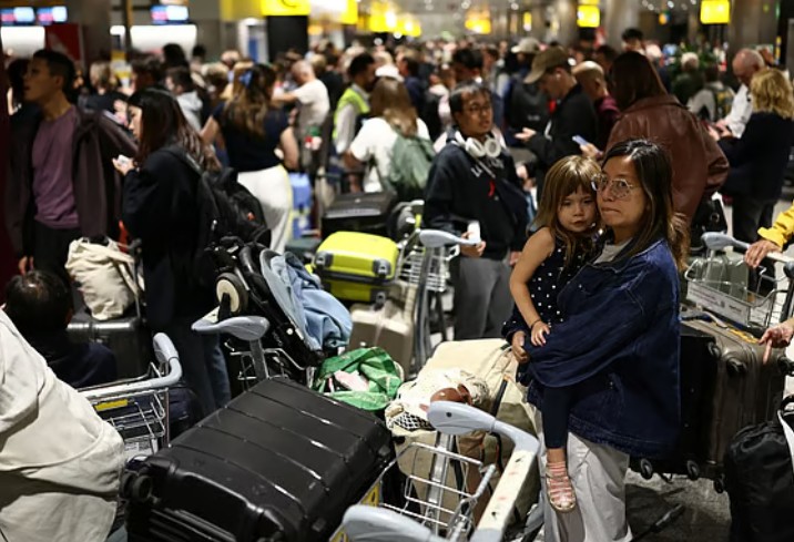 Millisecond software defect behind UK flight disruption: NATS