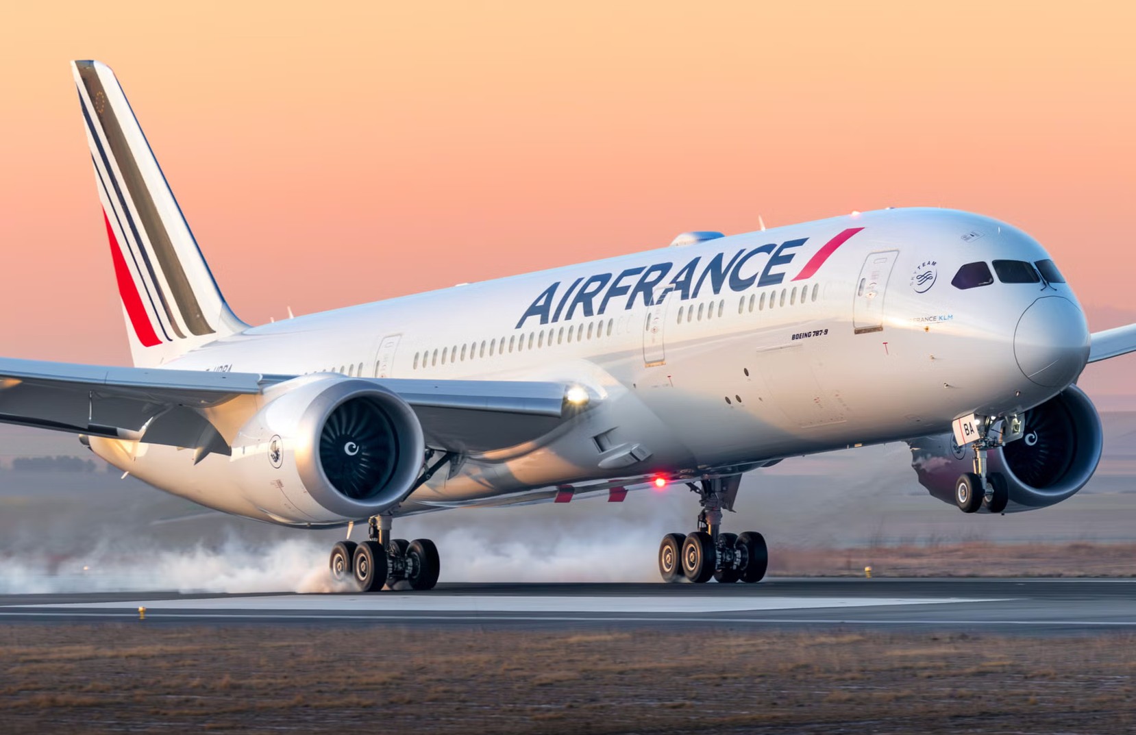 Air France temporarily halts Dubai, Riyadh flights and extends Beirut suspension