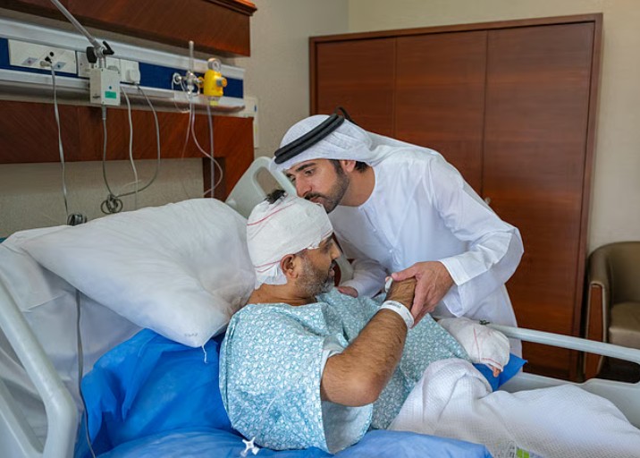 Dubai Crown Prince Praises flydubai Pilot