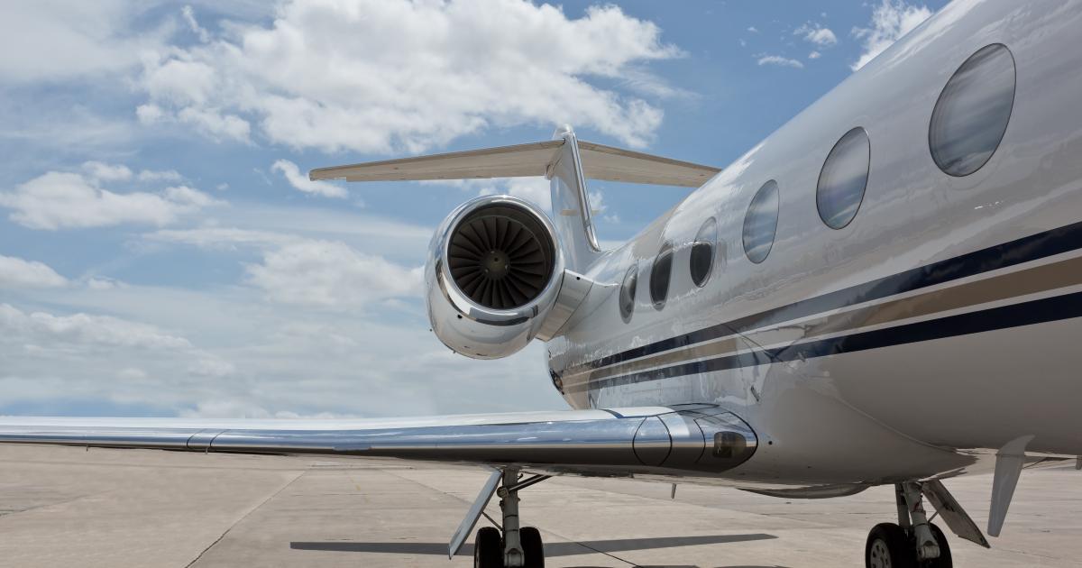 IADA recognizes 16 more as certified aircraft brokers