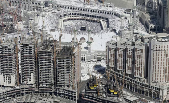 Mecca airport, metro plans move forward, says Saudi official