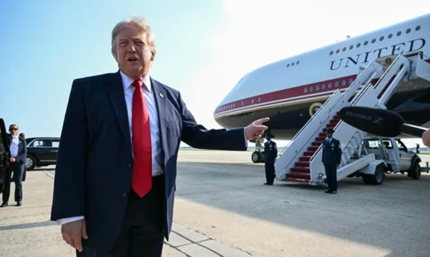 Trump takes first trip on Qatari-gifted Air Force One