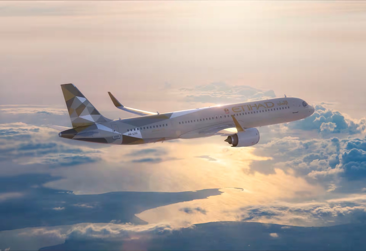 Etihad extends suspension of Abu Dhabi flights amid regional airspace disruption