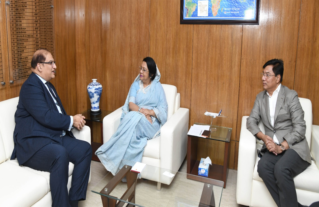 Pakistan eyes Dhaka–Lahore flights, aviation cooperation