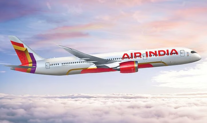 Air India flight briefly enters Pakistani airspace during go-around